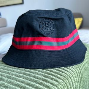 Stussy L/XL Bucket Hat